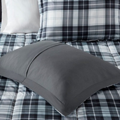 Scotchgard Down  All Season Comforter Set